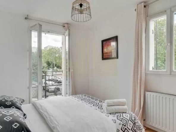 Дава се под наем Тристаен апартамент в Пловдив, Център - 74 кв.м за 229.5 € - Снимка #1