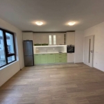 Дава се под наем Тристаен апартамент в София, Витоша - 87 кв.м за 896.58 € - Снимка #1