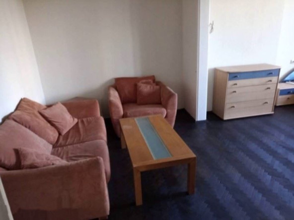 Дава се под наем Двустаен апартамент в София, Гео Милев - 60 кв.м за 598.23 € - Снимка #1