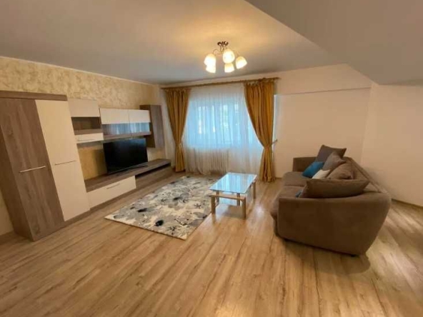 Дава се под наем Тристаен апартамент в Пловдив, Съдийски - 88 кв.м за 346.8 € - Снимка #1