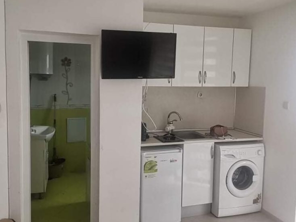 Дава се под наем Едностаен апартамент в Пловдив, Мараша - 40 кв.м за 225 € - Снимка #1