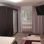 Дава се под наем Тристаен апартамент в Пловдив, Каменица 2 - 80 кв.м за 346.8 € - Снимка #1