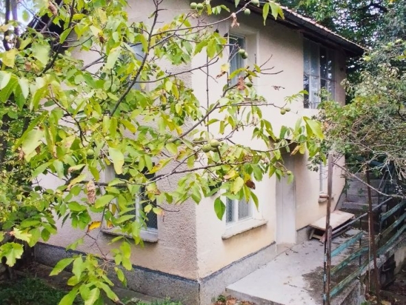 Къща в с. Радибош, Област Перник - 54 кв.м за 472 €/кв.м - Снимка #1