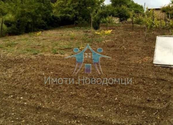 Парцел в Шумен, Пазара - 2000 кв.м за 32 €/кв.м - Снимка #1