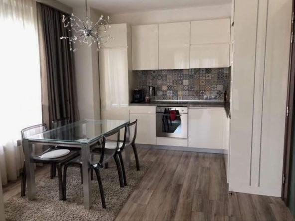 Дава се под наем Двустаен апартамент в София, Красно село - 70 кв.м за 509.49 € - Снимка #1