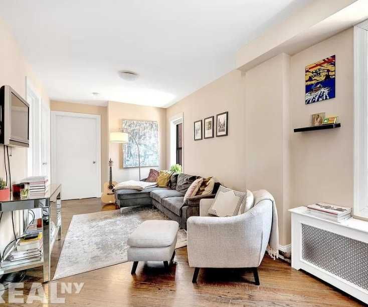 Дава се под наем Едностаен апартамент в Пловдив, Каменица 1 - 15 кв.м за 204 € - Снимка #1