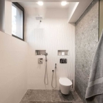 Дава се под наем Тристаен апартамент в София, Лозенец - 117 кв.м за 1020 € - Снимка #1