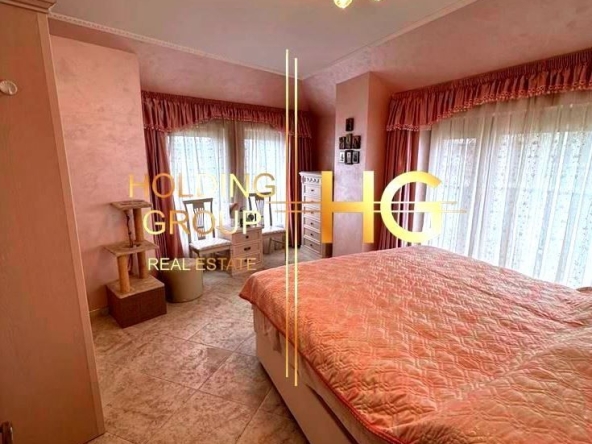 Многостаен апартамент в Варна, Център - 188 кв.м за 2979 €/кв.м - Снимка #1
