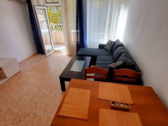 Дава се под наем Двустаен апартамент в Варна, Генералите - 60 кв.м за 460 € - Снимка #1