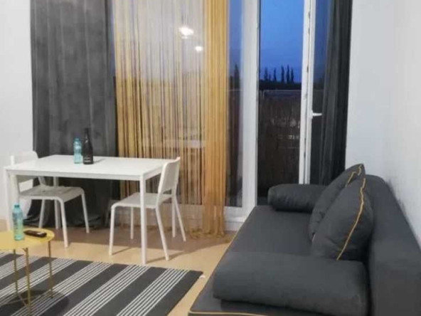 Дава се под наем Едностаен апартамент в Пловдив, Каменица 2 - 40 кв.м за 183.6 € - Снимка #1