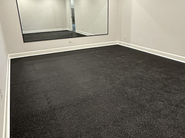 Дава се под наем Зала за събития в Карлово -  кв.м за 17.85 € - Снимка #1