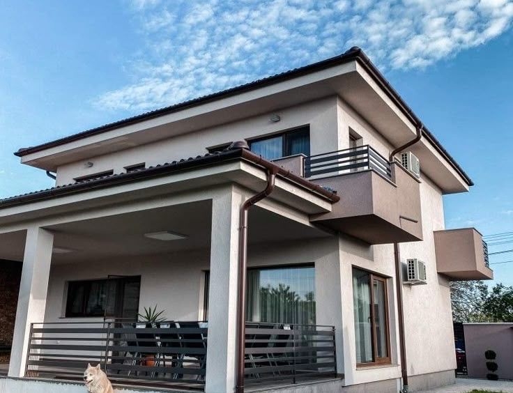 Дава се под наем Къща в с. Борилово, Област Стара Загора - 200 кв.м за 510 € - Снимка #1