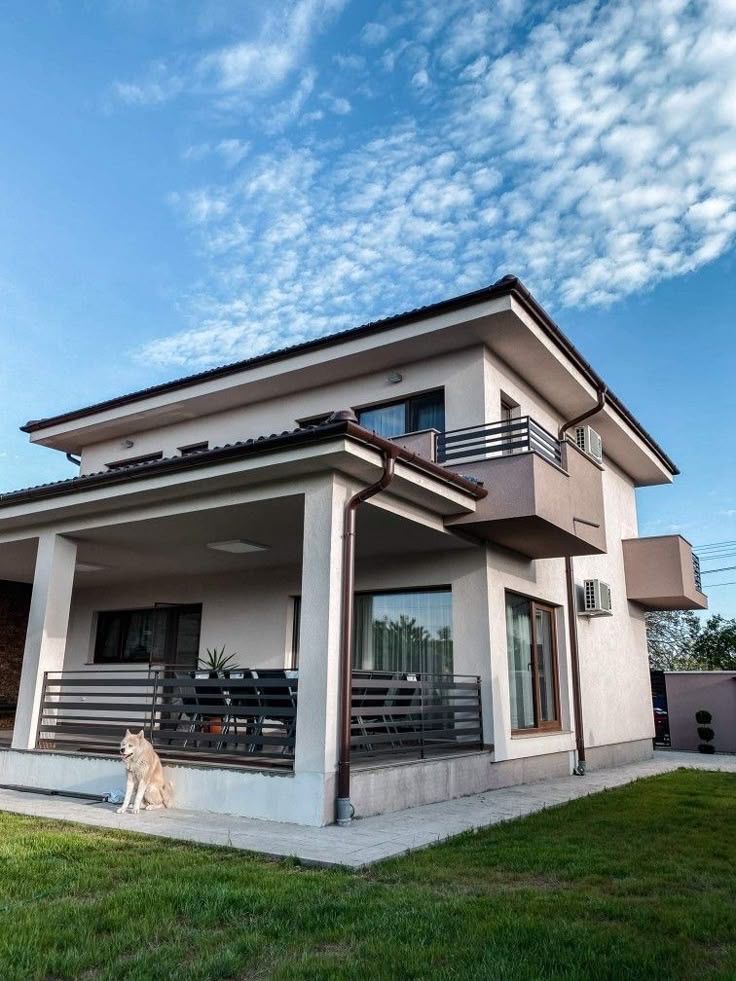 Дава се под наем Къща в с. Борилово, Област Стара Загора - 200 кв.м за 510 € - Снимка #1