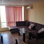 Дава се под наем Тристаен апартамент в Бургас, Славейков - 86 кв.м за 245 € - Снимка #1