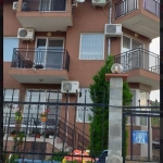 Дава се под наем Тристаен апартамент в Свети Влас - 80 кв.м за 510 € - Снимка #1