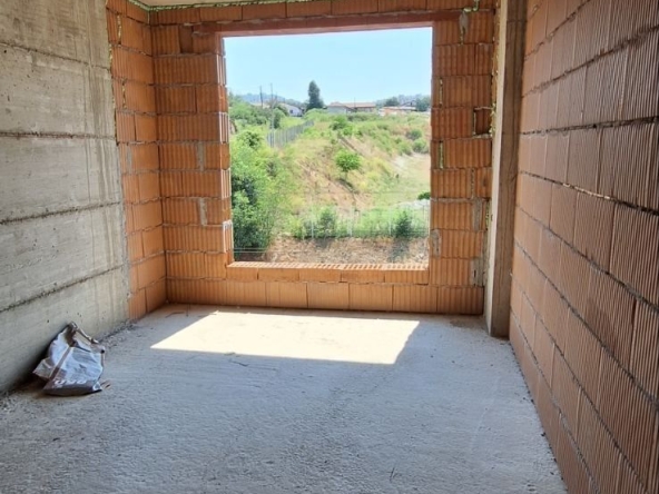 Двустаен апартамент в Плевен, Широк център - 57 кв.м за 1200 €/кв.м - Снимка #1