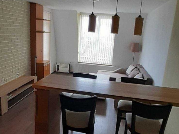 Дава се под наем Двустаен апартамент в София, Център - 56 кв.м за 375 € - Снимка #1