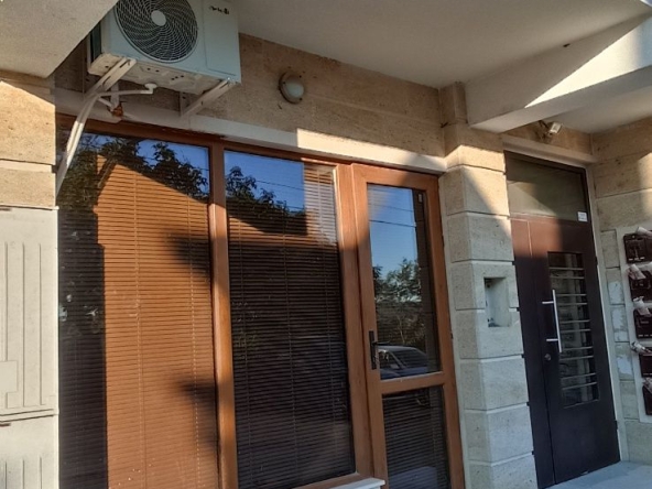 Дава се под наем Офис в Варна, Погреби - 12 кв.м за 169.32 € - Снимка #1