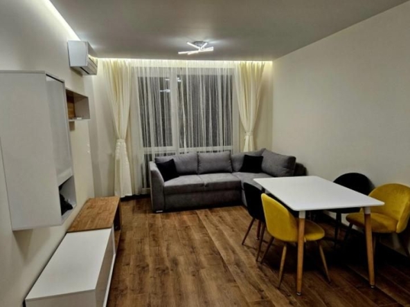 Дава се под наем Двустаен апартамент в София, Малинова долина - 75 кв.м за 650 € - Снимка #1