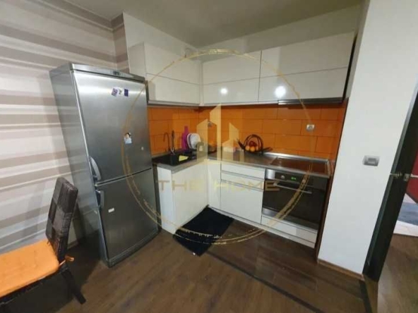 Дава се под наем Двустаен апартамент в Варна, Лятно кино Тракия - 70 кв.м за 375 € - Снимка #1