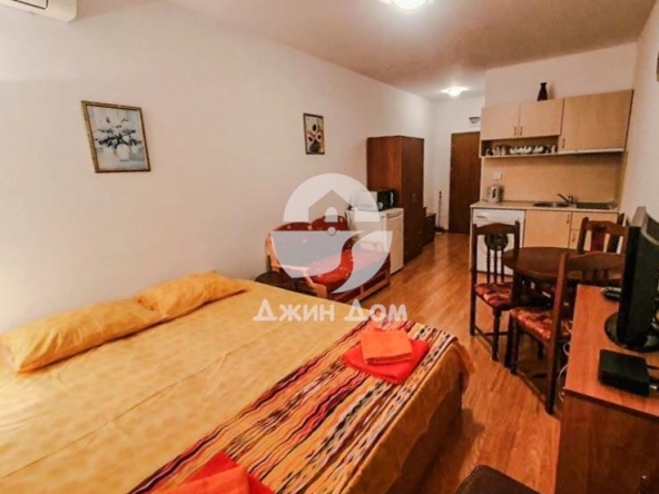 Едностаен апартамент в к.к. Слънчев бряг - 35 кв.м за 1286 €/кв.м - Снимка #1