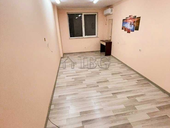 Офис в Русе, Център - 55 кв.м за 1019 €/кв.м - Снимка #1