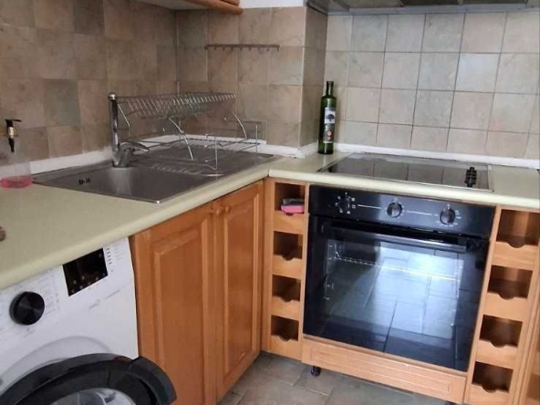 Дава се под наем Мезонет в Варна, Център - 114 кв.м за 598.23 € - Снимка #1
