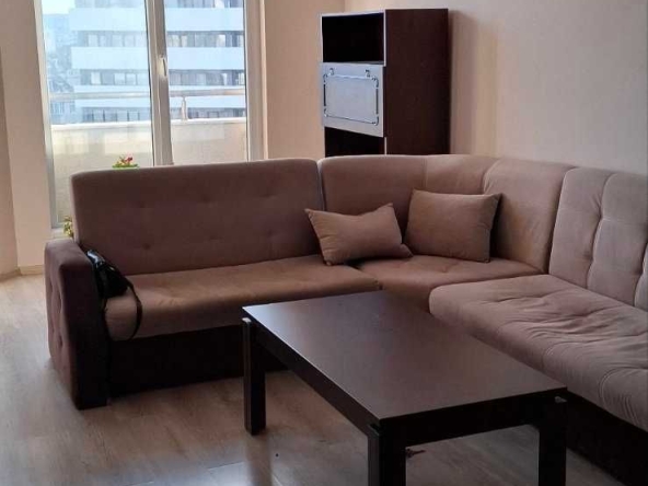 Тристаен апартамент в Варна, Лятно кино Тракия - 87 кв.м за 2196 €/кв.м - Снимка #1