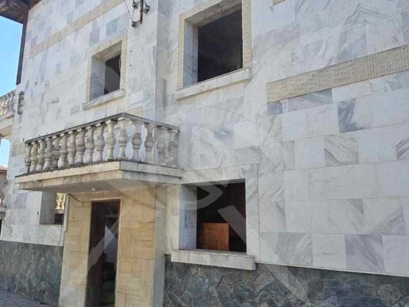 Къща в с. Катуница, Област Пловдив - 594 кв.м за 590 €/кв.м - Снимка #1