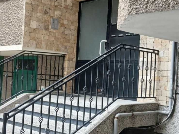 Тристаен апартамент в Асеновград - 156 кв.м за 1090 €/кв.м - Снимка #1