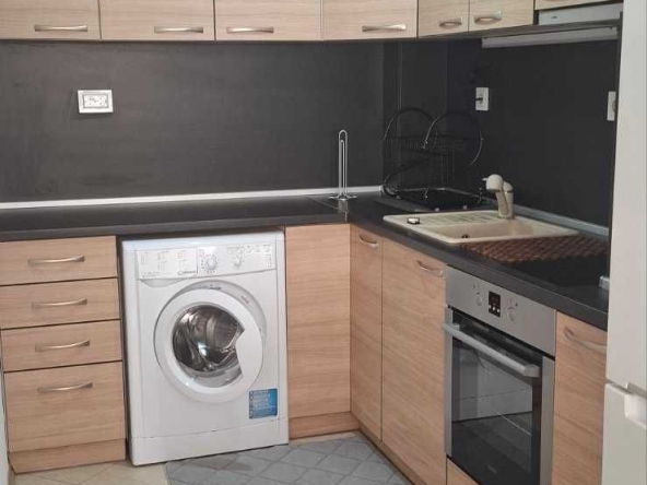 Дава се под наем Двустаен апартамент в Пловдив, Кючук Париж - 75 кв.м за 433.5 € - Снимка #1