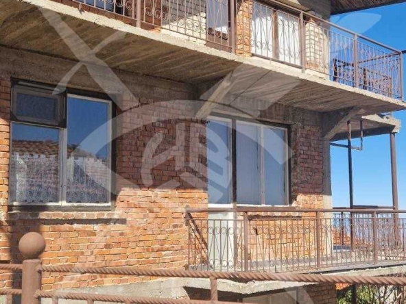 Етаж от къща в с. Яврово, Област Пловдив - 80 кв.м за 750 €/кв.м - Снимка #1