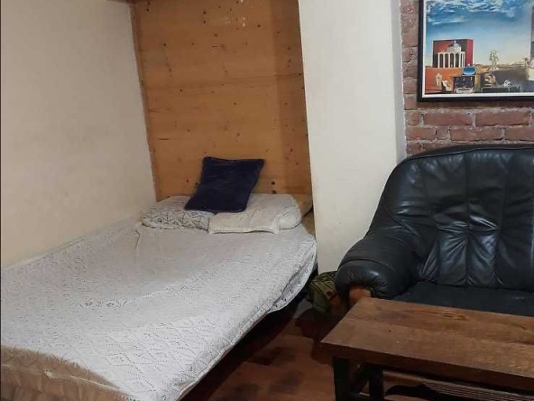 Дава се под наем Едностаен апартамент в Бургас, Център - 32 кв.м за 250 € - Снимка #1
