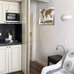 Дава се под наем Едностаен апартамент в Пловдив, Център - 24 кв.м за 102 € - Снимка #1