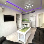 Дава се под наем Тристаен апартамент в Пловдив, Център - 70 кв.м за 500 € - Снимка #1