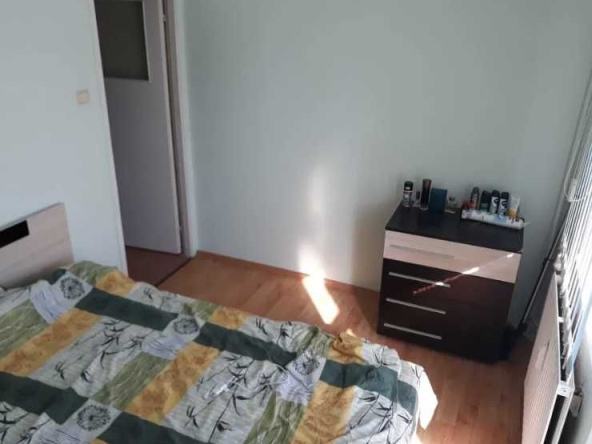 Дава се под наем Двустаен апартамент в София, Младост 3 - 52 кв.м за 348.84 € - Снимка #1