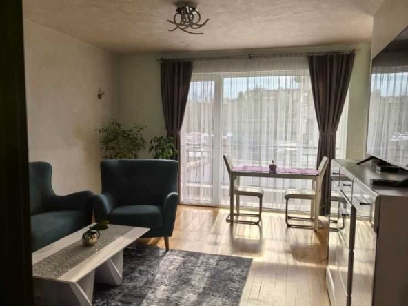 Дава се под наем Двустаен апартамент в София, Витоша - 64 кв.м за 722.67 € - Снимка #1