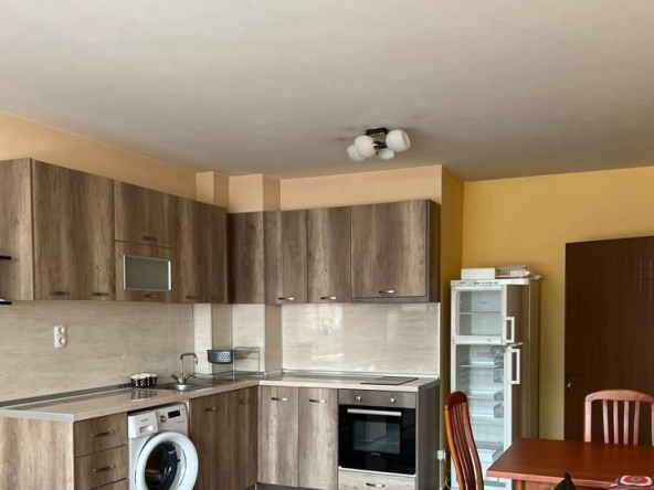 Дава се под наем Двустаен апартамент в Пловдив, Каменица 1 - 70 кв.м за 400 € - Снимка #1