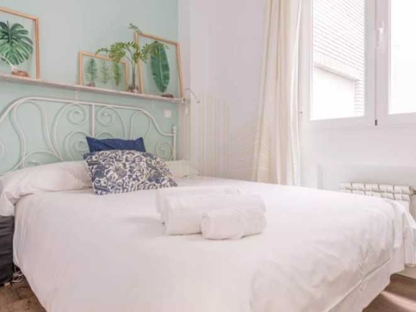 Дава се под наем Едностаен апартамент в Пловдив, Каменица 2 - 35 кв.м за 159.12 € - Снимка #1