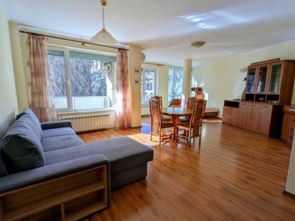 Дава се под наем Двустаен апартамент в София, Красно село - 87 кв.м за 667.08 € - Снимка #1