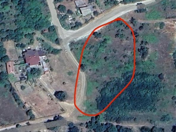 Парцел в Момин проход - 830 кв.м за 8 €/кв.м - Снимка #1