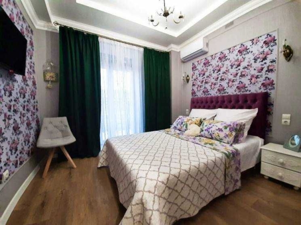 Дава се под наем Тристаен апартамент в София, Кръстова вада - 80 кв.м за 739.5 € - Снимка #1