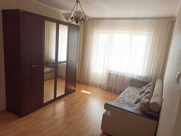 Дава се под наем Двустаен апартамент в София, Връбница 1 - 65 кв.м за 408 € - Снимка #1