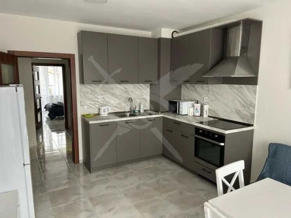 Дава се под наем Двустаен апартамент в Варна, Автогара - 60 кв.м за 448.8 € - Снимка #1