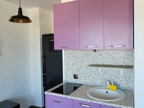 Дава се под наем Двустаен апартамент в Сандански - 42 кв.м за 178.5 € - Снимка #1