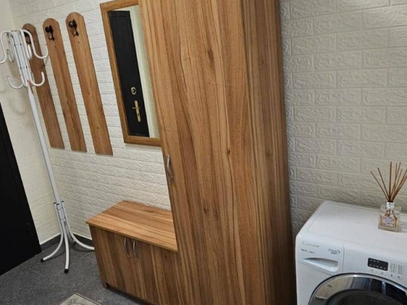 Дава се под наем Двустаен апартамент в Варна, Западна промишлена зона - 50 кв.м за 510 € - Снимка #1