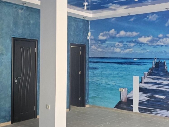 Дава се под наем Магазин в Пловдив, Южен - 65 кв.м за 408 € - Снимка #1