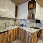 Дава се под наем Тристаен апартамент в Варна, Базар Левски - 80 кв.м за 1500 € - Снимка #1