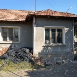 Къща в с. Кръстевич, Област Пловдив - 60 кв.м за 167 €/кв.м - Снимка #1