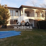 Къща в с. Топола, Област Добрич - 198 кв.м за 940 €/кв.м - Снимка #1